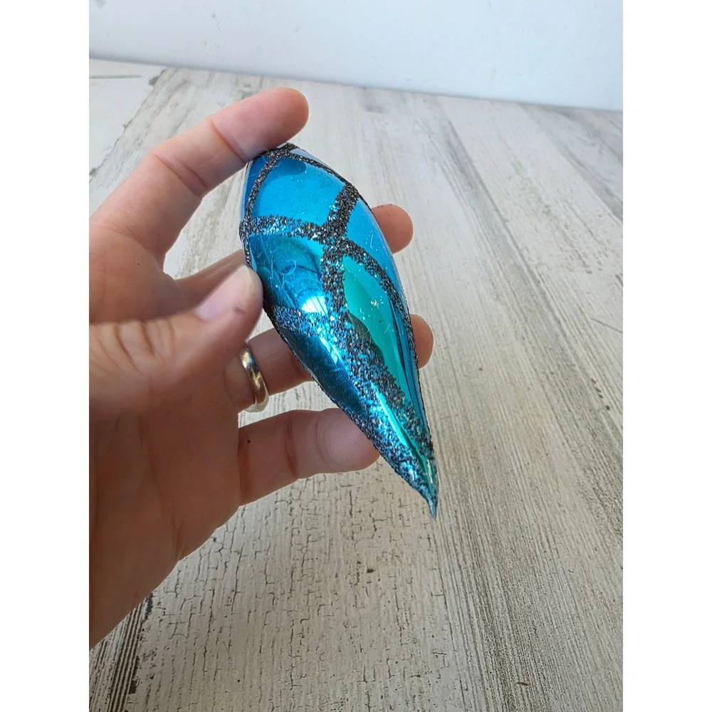 Vintage Mica blue icicle mercury glass ornament Xmas tree